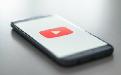 How To Use YouTube To Generate More Leads cover