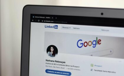 7 Quick Wins for Boosting Your visibility on LinkedIn cover